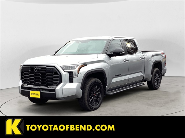 2025 Toyota Tundra Limited's photo