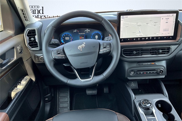 2025 Ford Bronco Sport Outer Banks photo 16