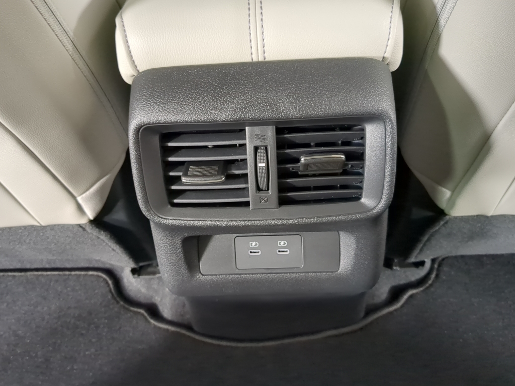 2025 Nissan Murano SL photo 22