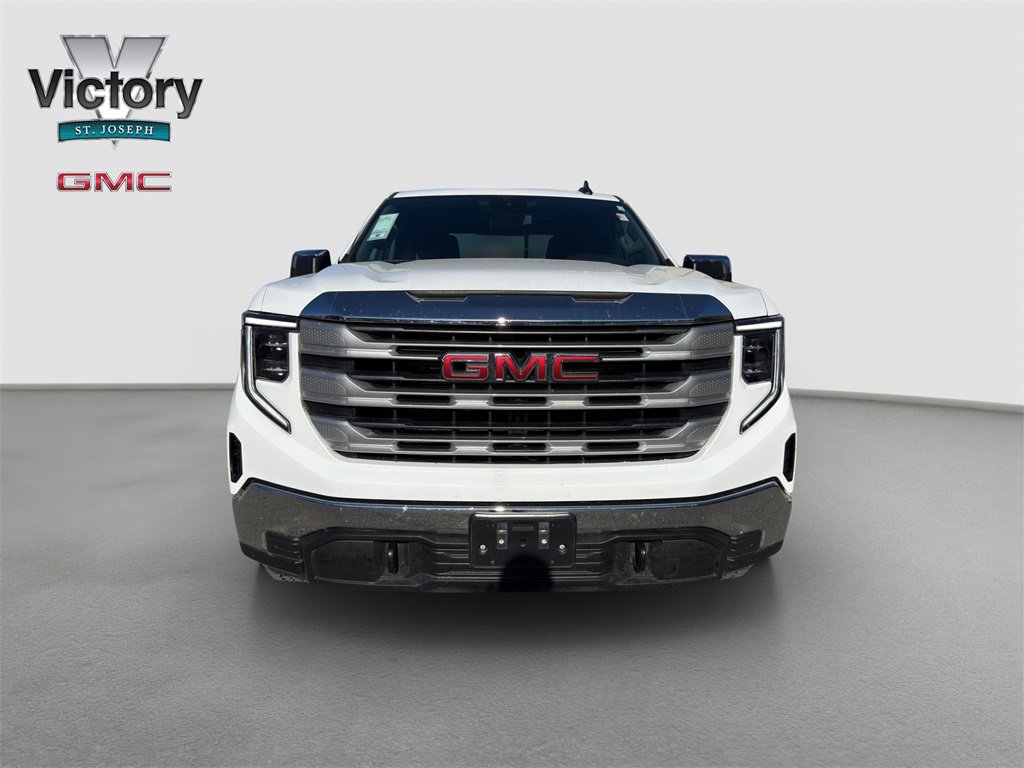 2024 Gmc Sierra 1500 SLE photo 3