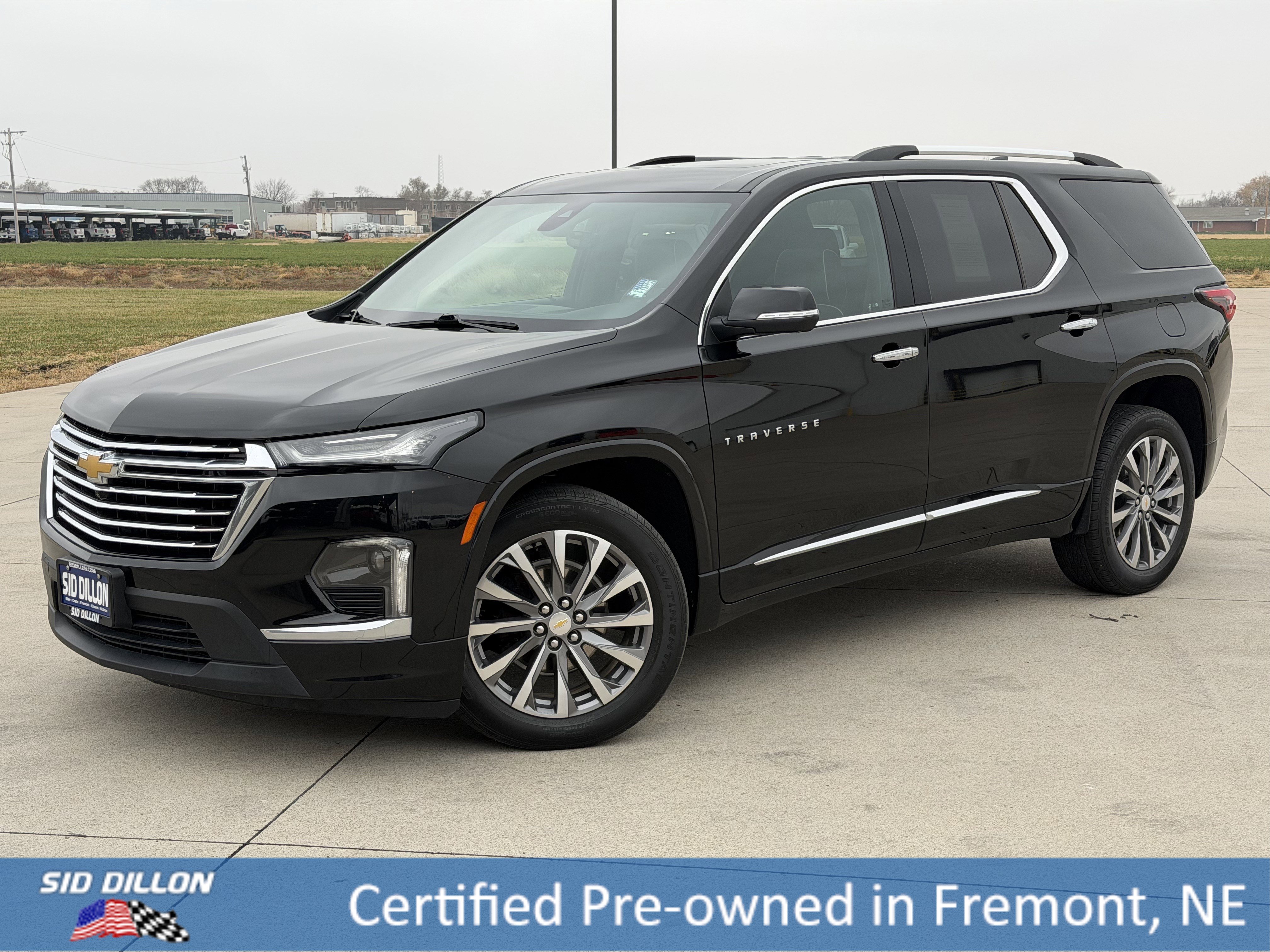 2023 Chevrolet Traverse Premier's photo