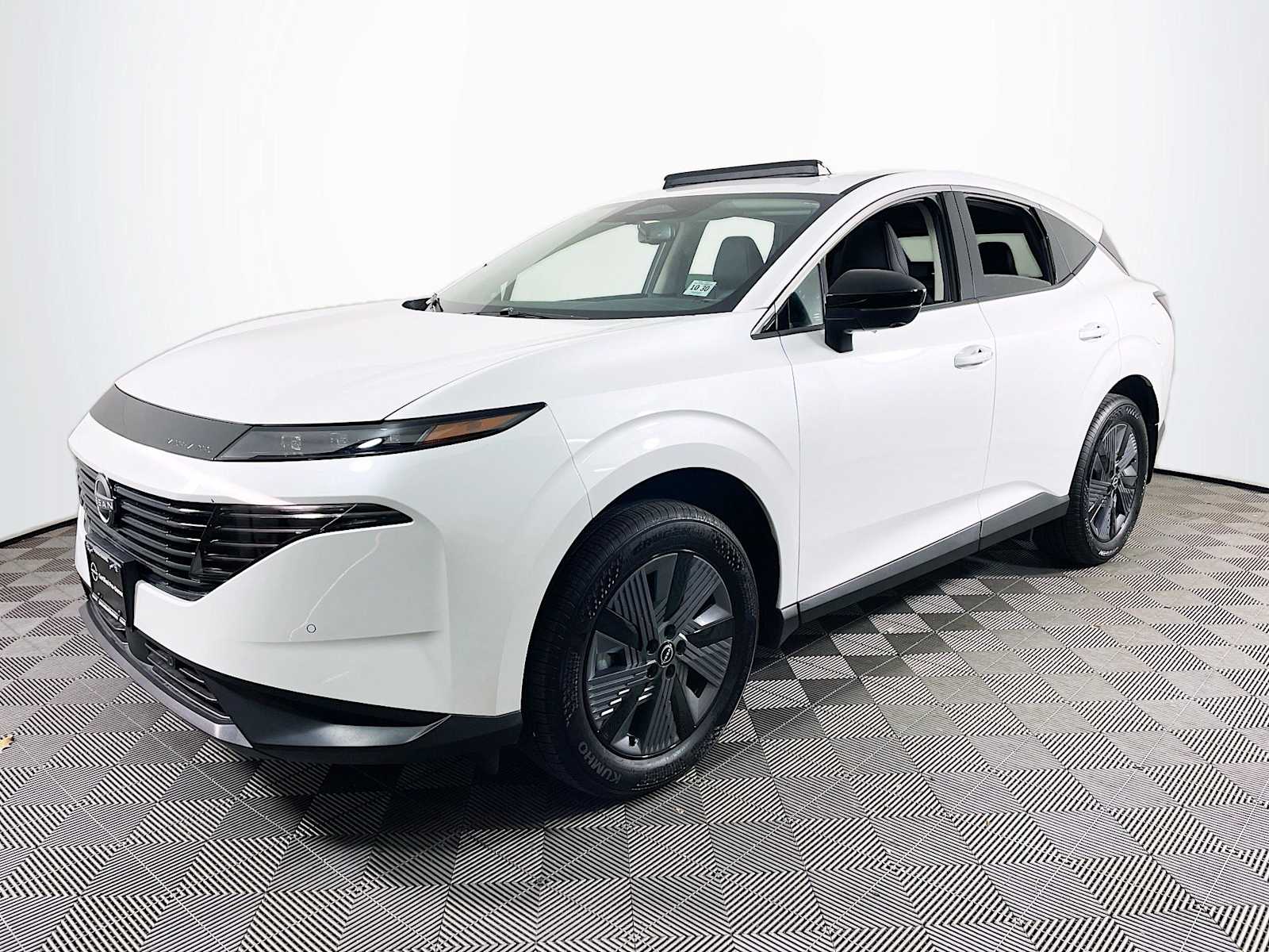 2025 Nissan Murano SL's photo