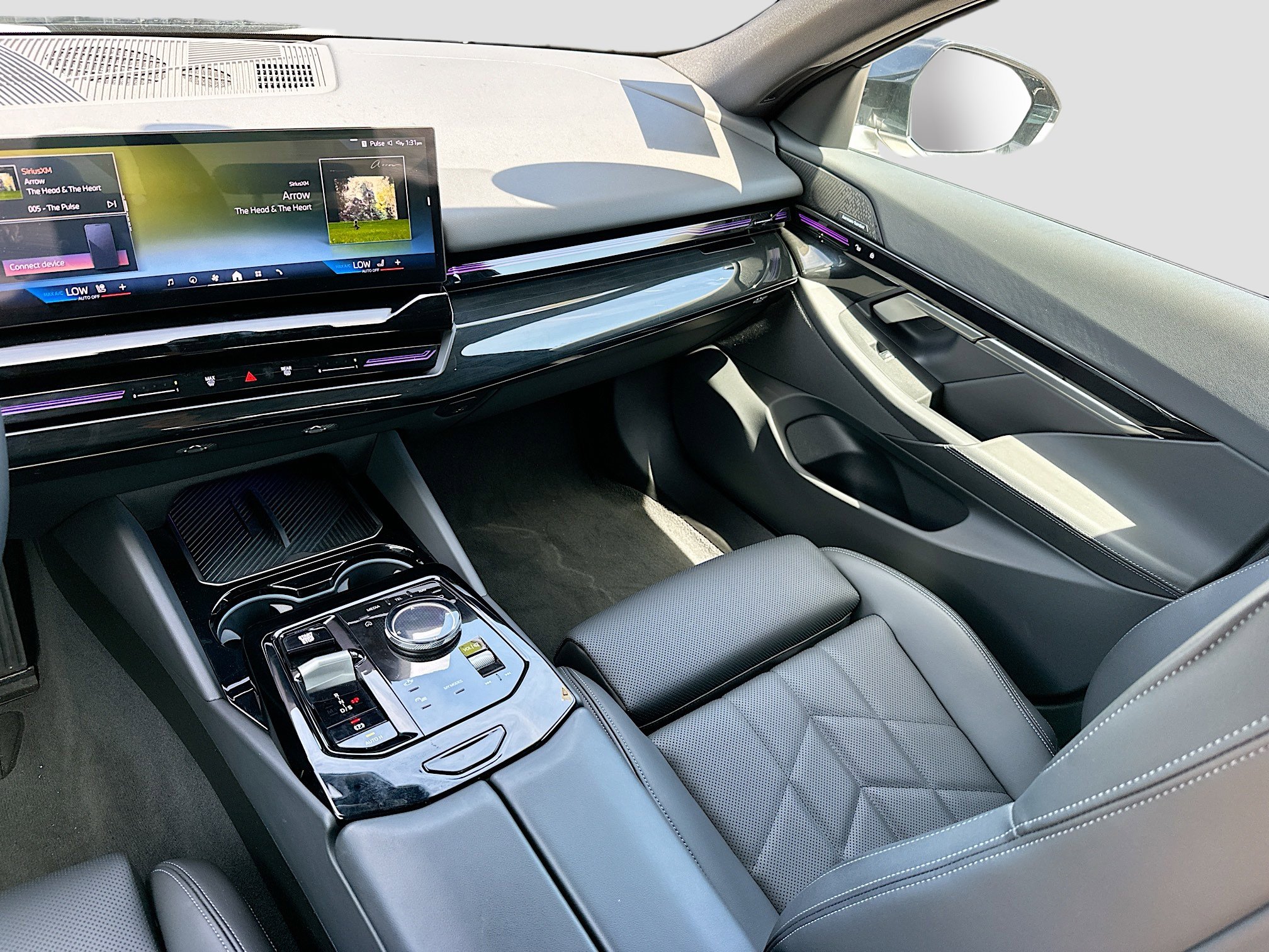 2025 Bmw 530i photo 24