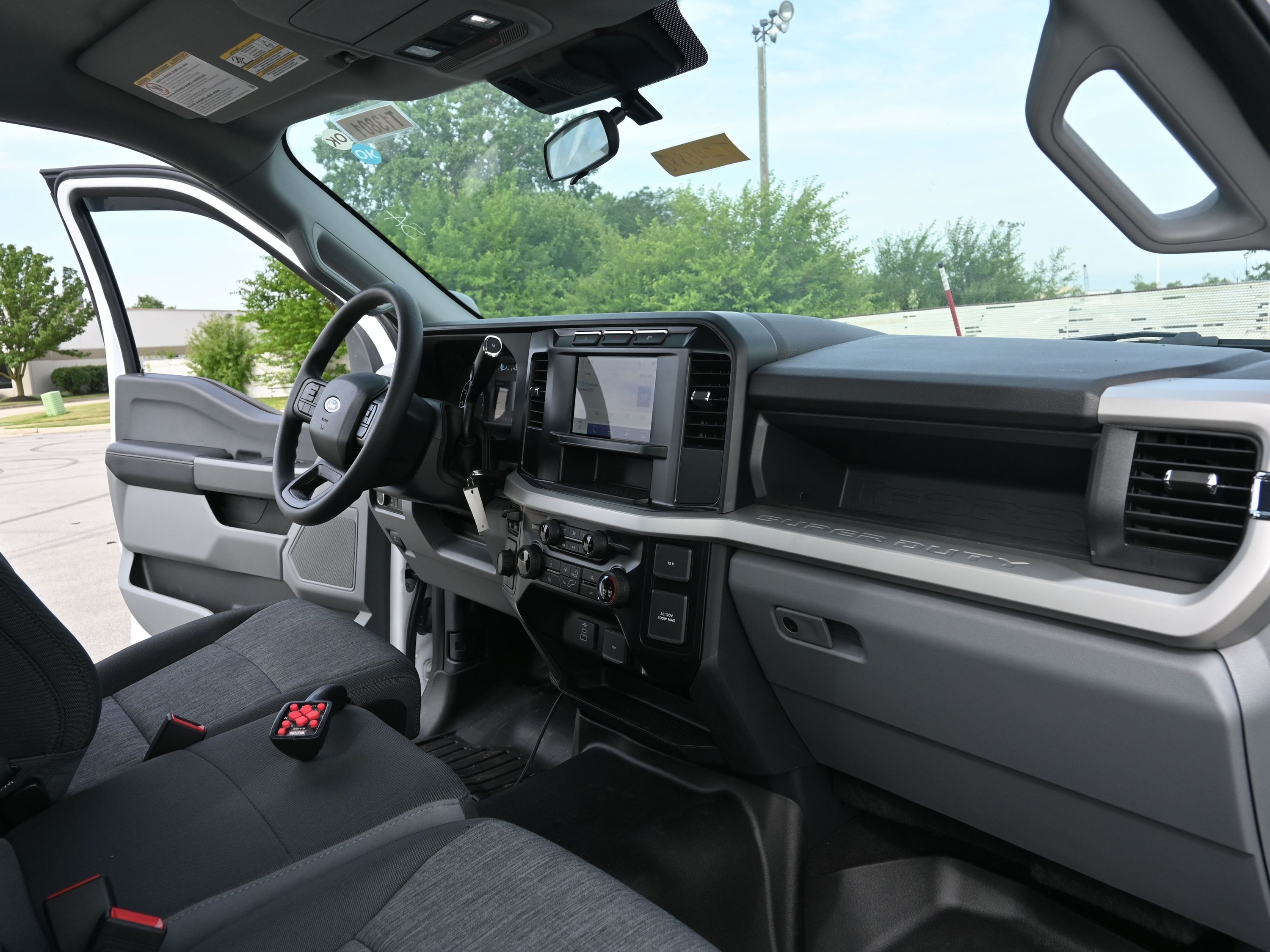 2024 Ford F-350 XL photo 39