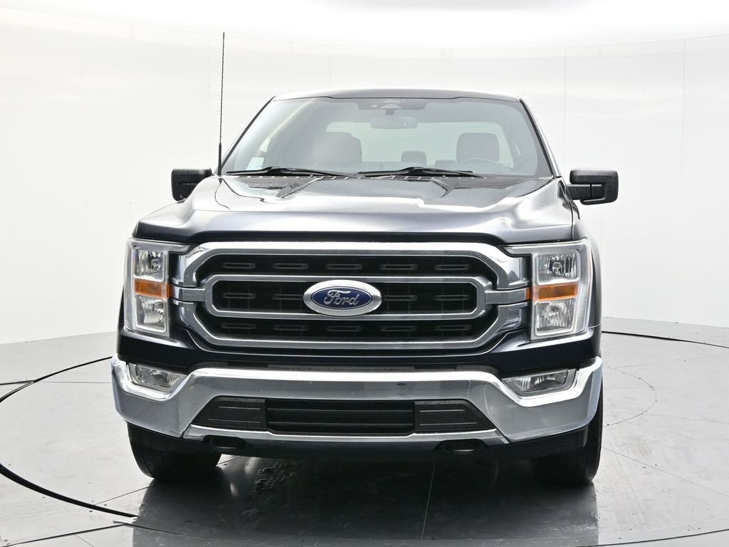 2022 Ford F-150 XLT photo 2