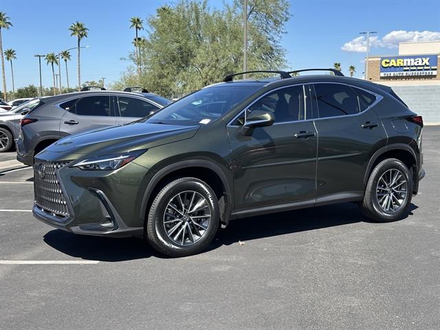 2022 Lexus NX Premium photo 4