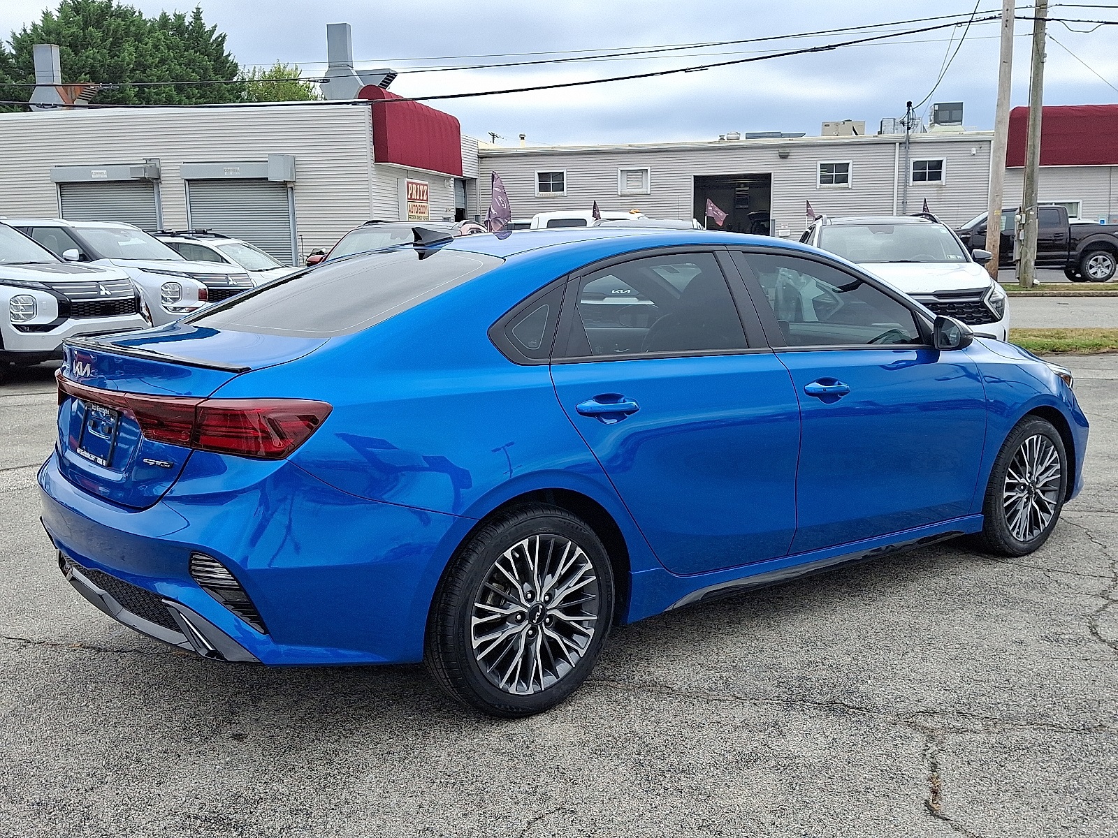 2023 Kia Forte GT-Line photo 7