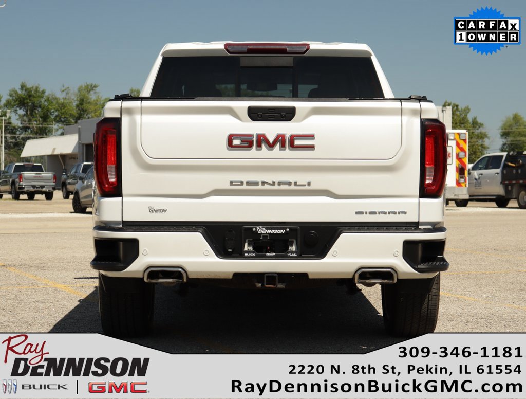 Used 2022 White Frost Tricoat GMC Denali image 6