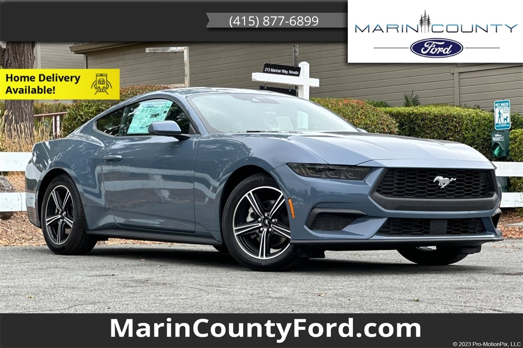 2025 Ford Mustang EcoBoost's photo