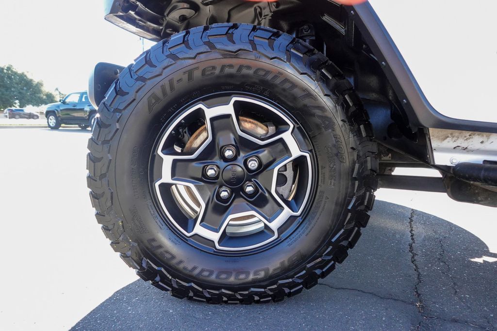 2021 Jeep Gladiator Mojave photo 13