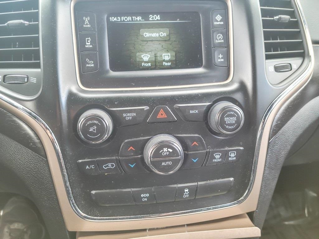 2015 Jeep Grand Cherokee Laredo photo 9