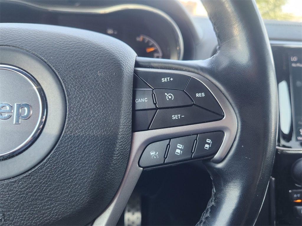 2020 Jeep Grand Cherokee High Altitude photo 6