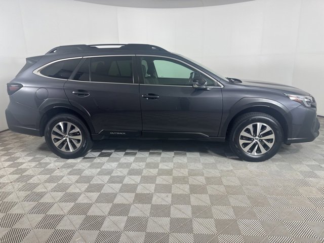 2023 Subaru Outback Premium photo 4