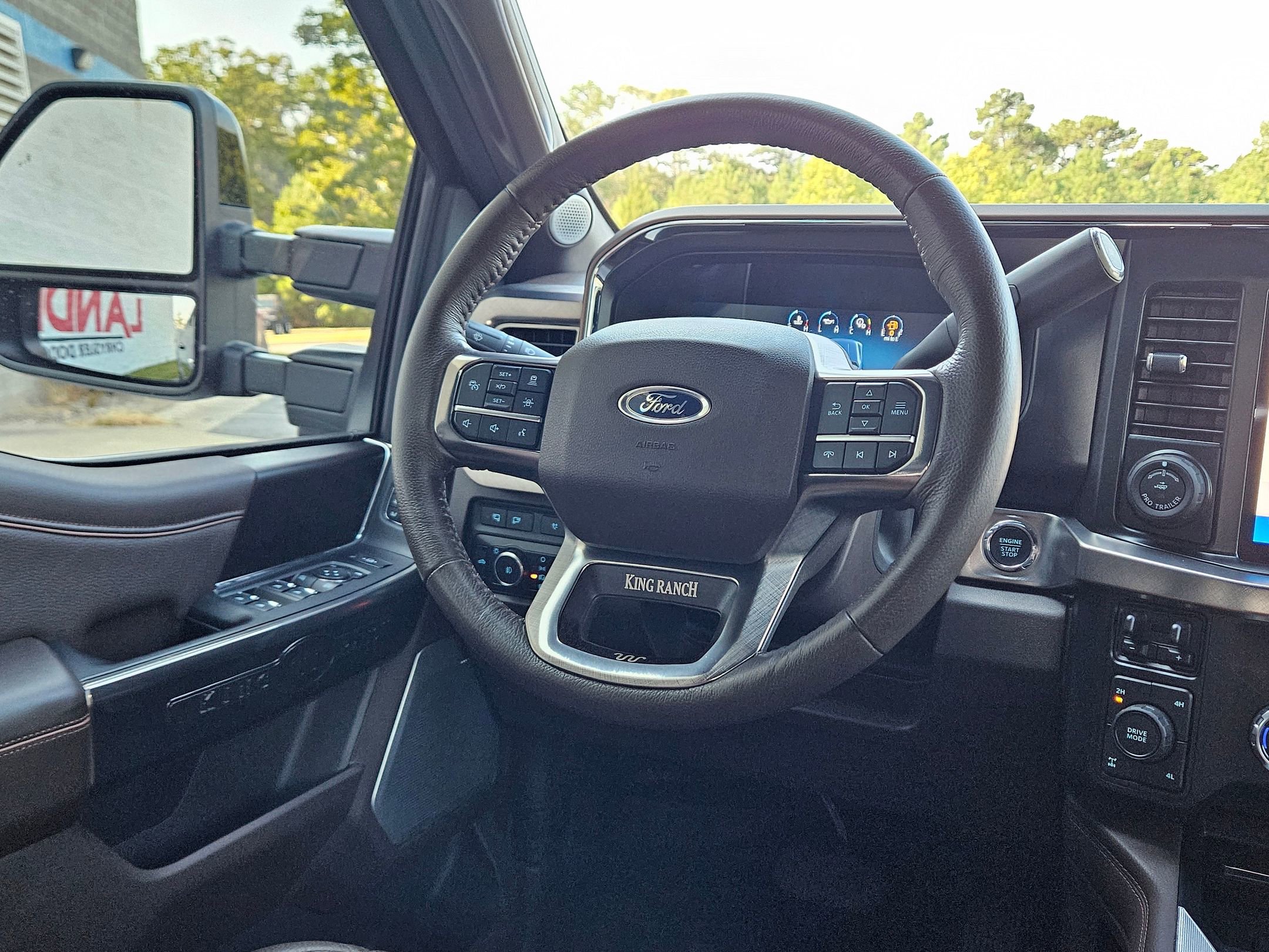 2023 Ford F-250 King Ranch photo 9