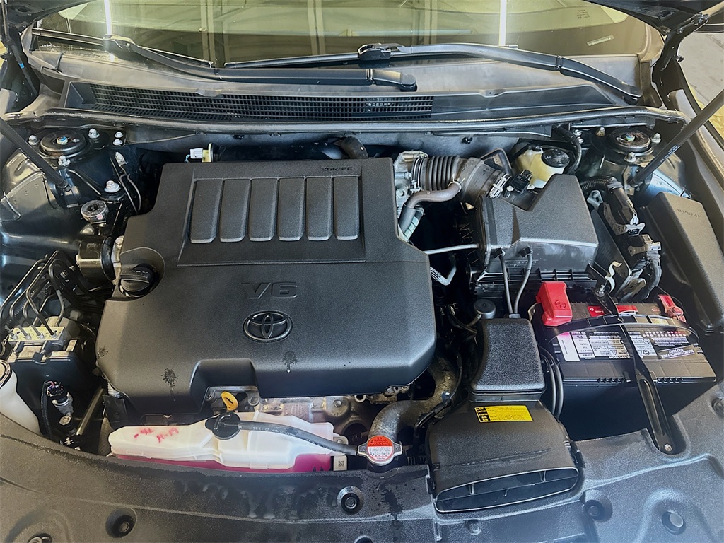 2016 Toyota Avalon XLE Premium photo 24
