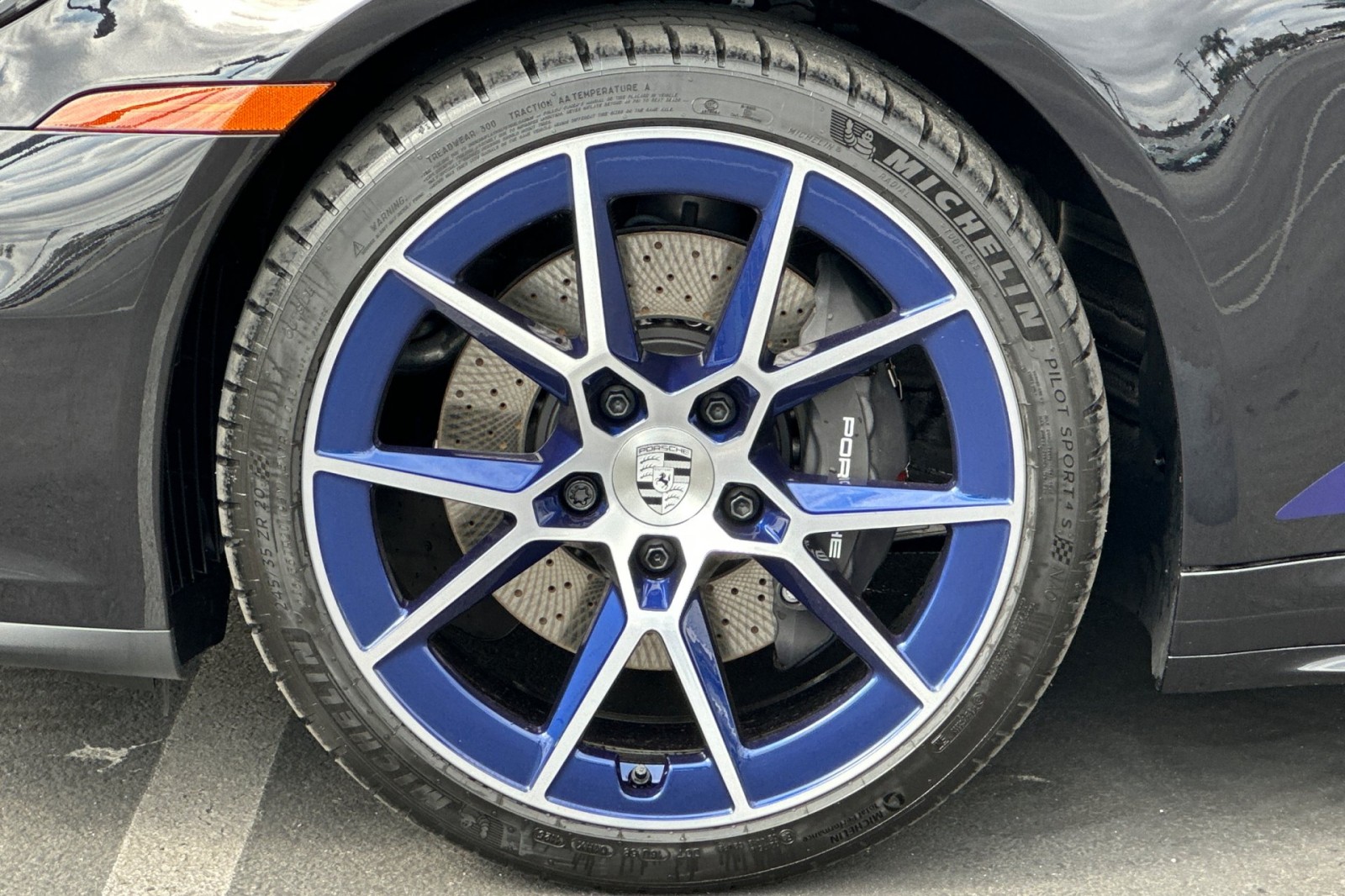 2026 Porsche 911 Cabriolet photo 27