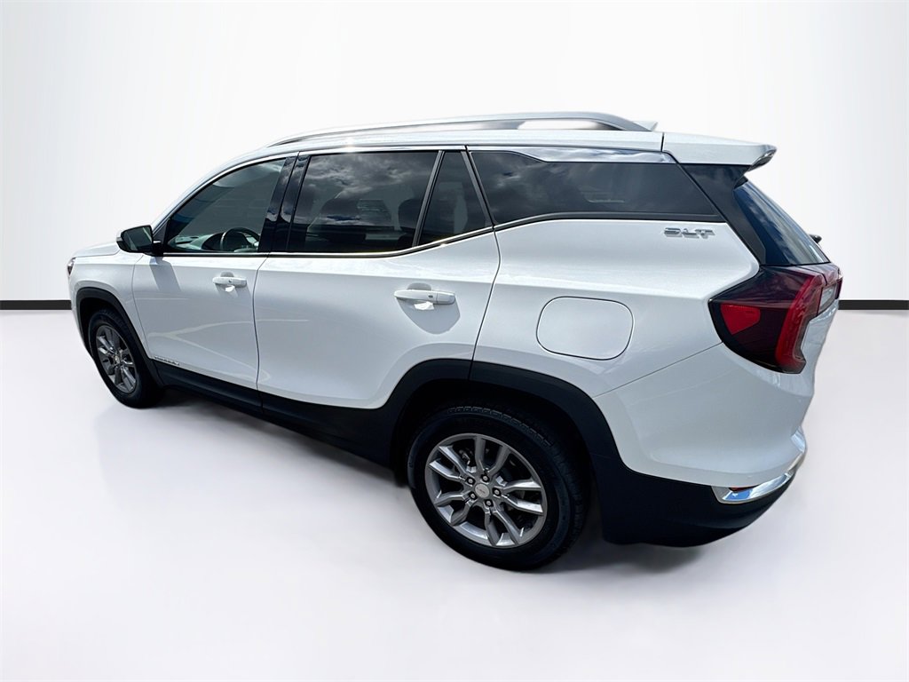 2024 Gmc Terrain SLT photo 5