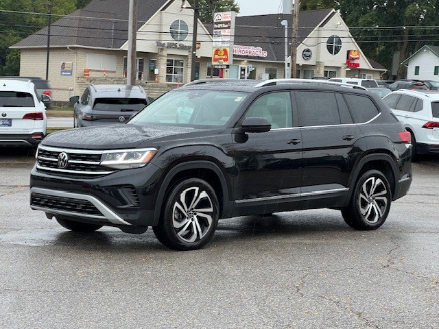 2023 Volkswagen Atlas SEL photo 9