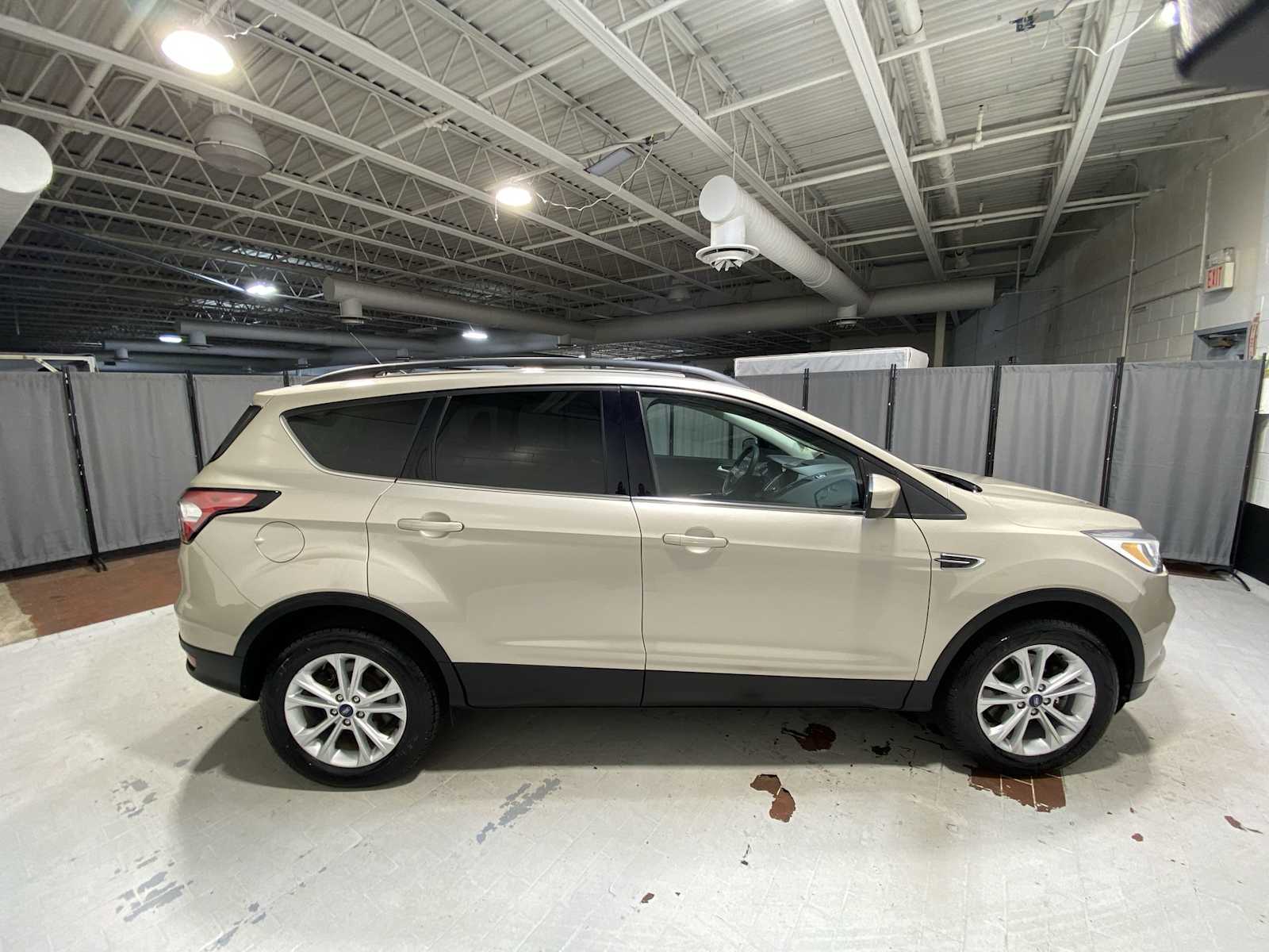 2018 Ford Escape SE photo 26