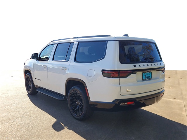 2025 Jeep Wagoneer Series II Carbide photo 3