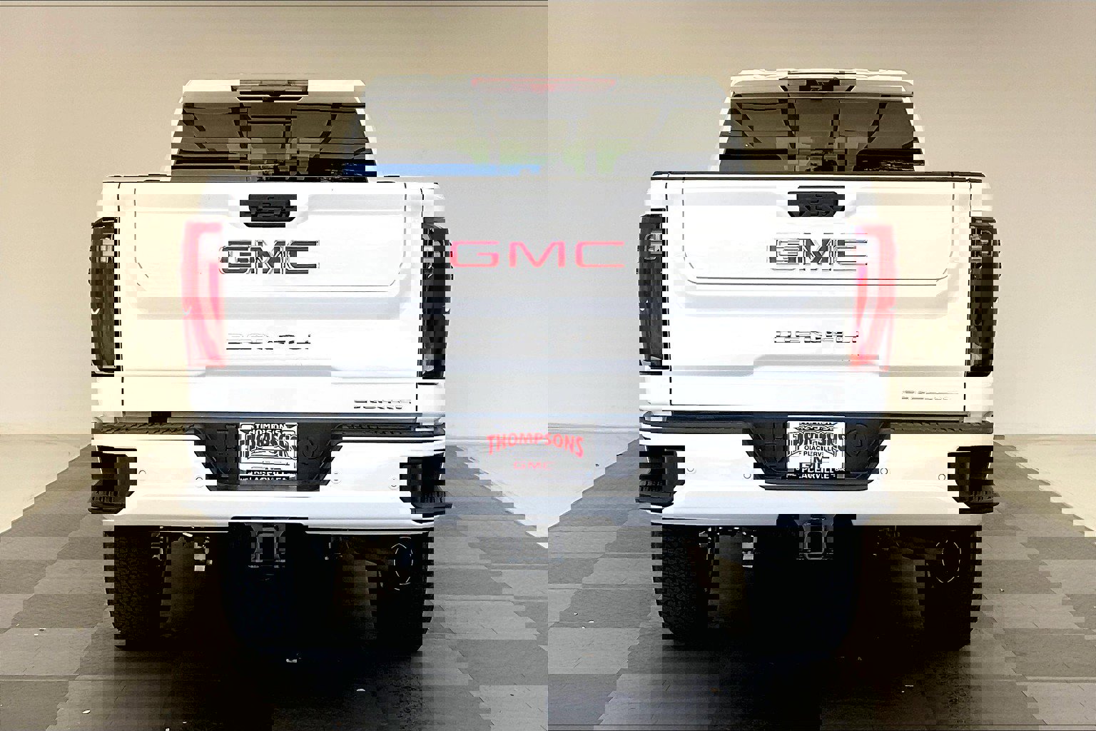 2026 Gmc Sierra 2500 HD Denali photo 2