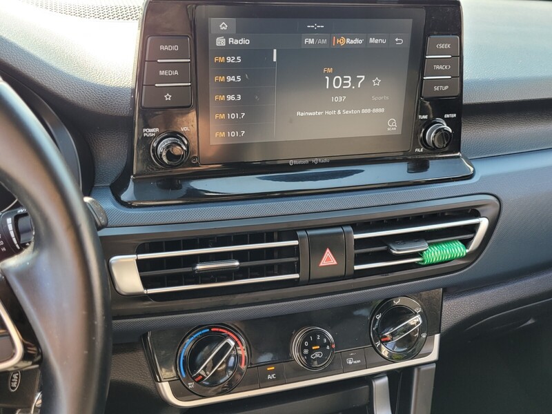2021 Kia Seltos S photo 14