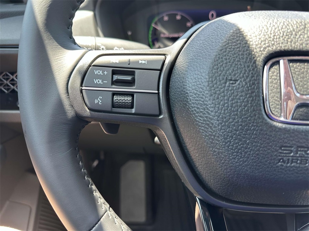 2025 Honda Accord Hybrid EX-L photo 12