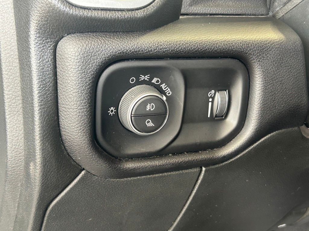 2024 Ram 2500 Big Horn photo 33