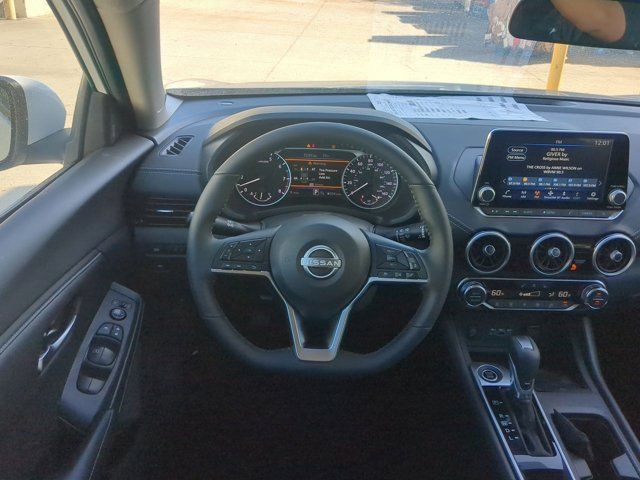2025 Nissan Sentra SV photo 14