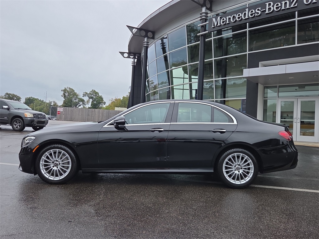 2023 Mercedes Benz E 350 4MATIC photo 2