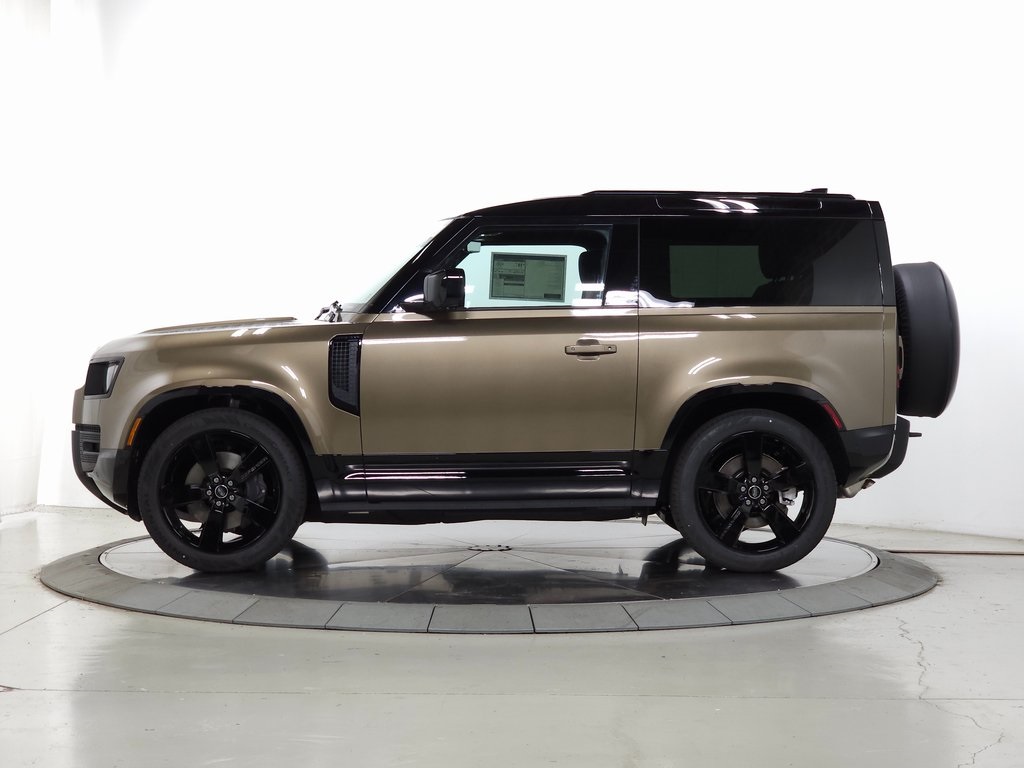 2025 LAND ROVER DEFENDER - Image 1