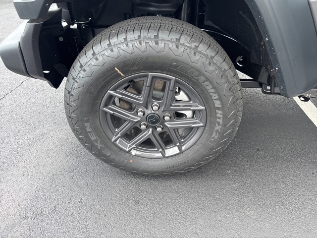 2025 Jeep Wrangler Sport S photo 19