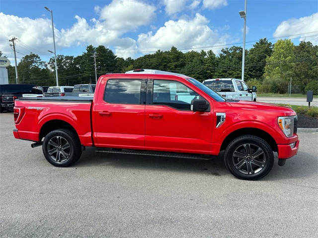 2021 Ford F-150 XLT photo 2