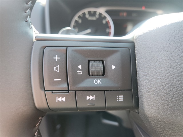 2026 Nissan Rogue SV photo 13