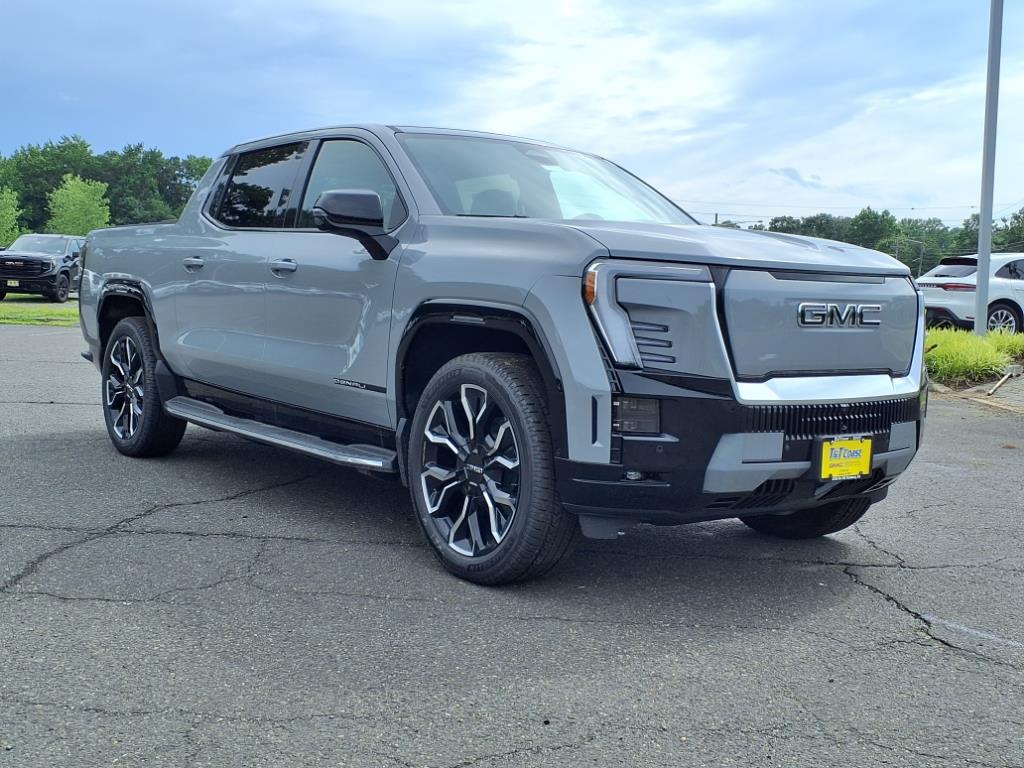 2025 Gmc Sierra EV Denali photo 3