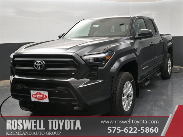 2025 Toyota Tacoma SR5's photo