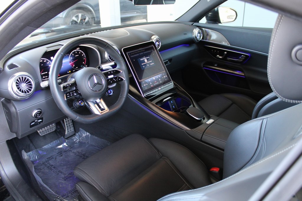 2023 Mercedes Benz SL AMG 43 photo 4