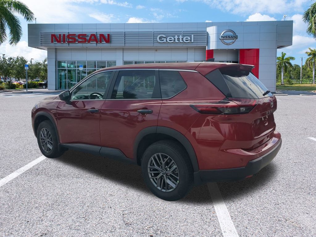 2026 Nissan Rogue S photo 5