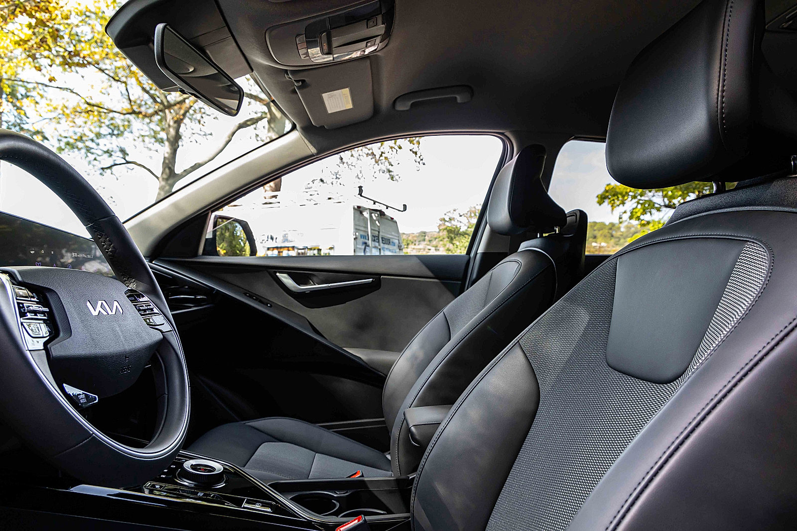 2024 Kia Niro EV Wind photo 5