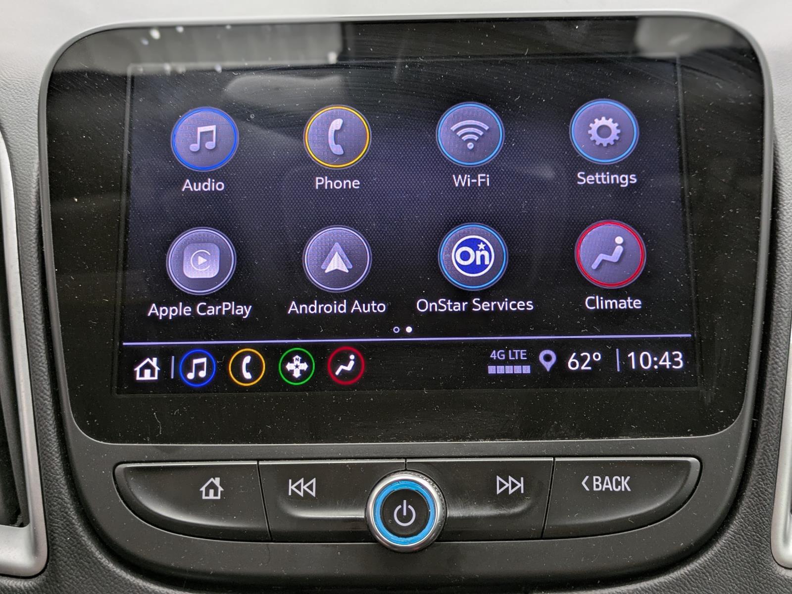 2024 Chevrolet Malibu 1LT photo 8
