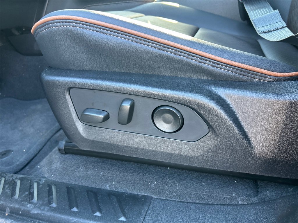 2026 GMC CANYON - Image 16