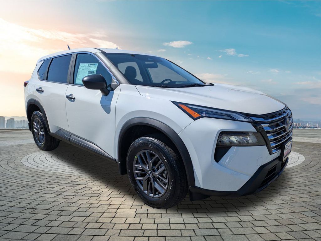 2026 Nissan Rogue S's photo