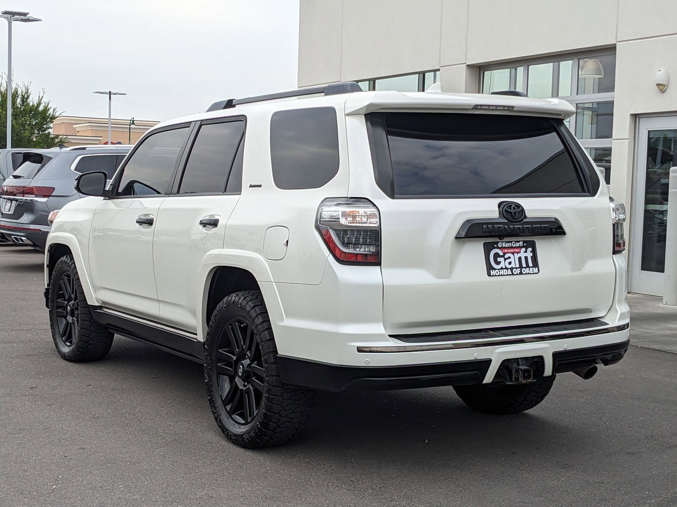2019 Toyota 4Runner Limited Nightshade Edition 4WD photo 4