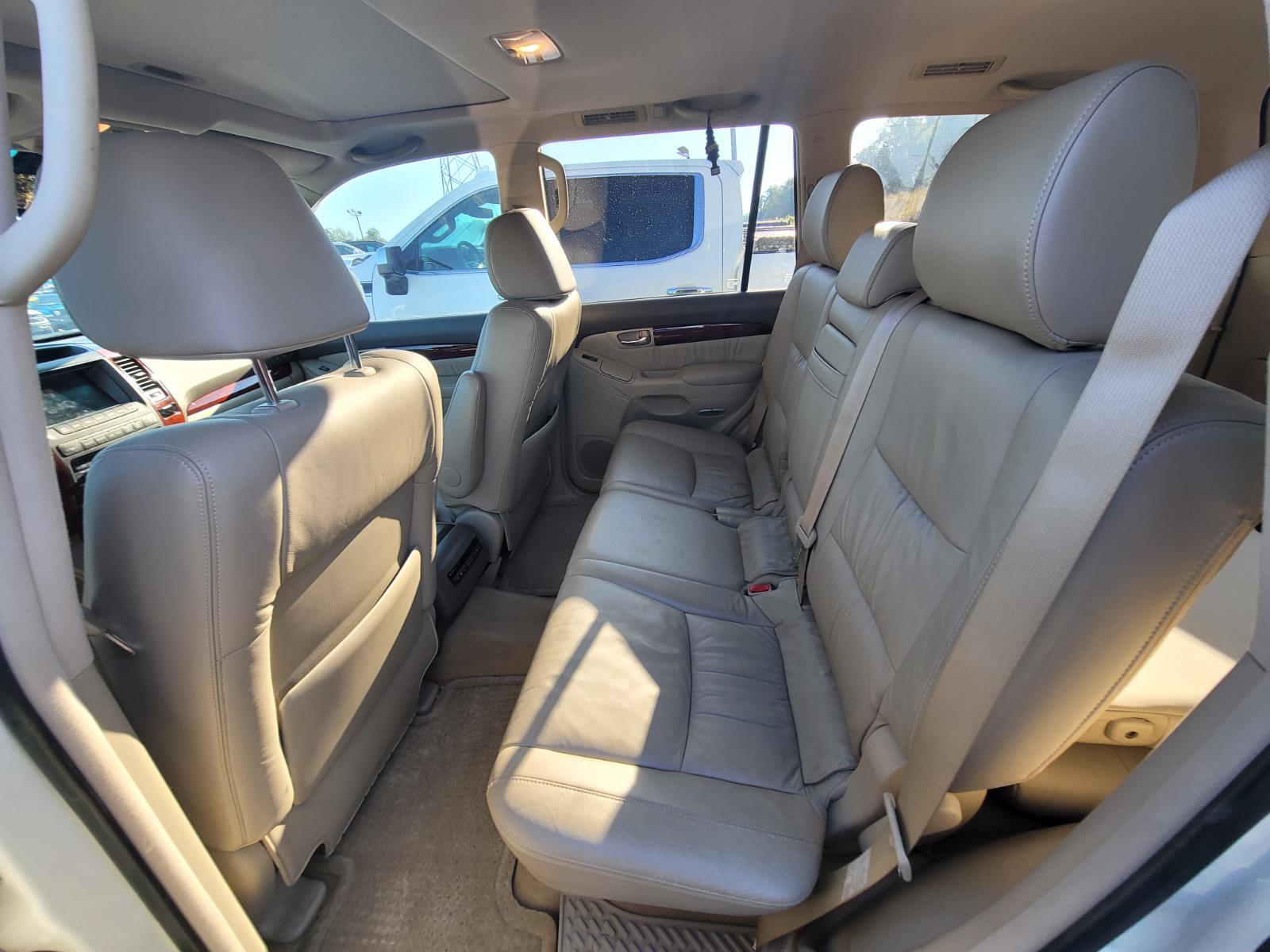 2008 Lexus GX 470 photo 10