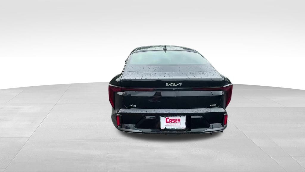 2025 Kia K4 GT-Line Turbo photo 5