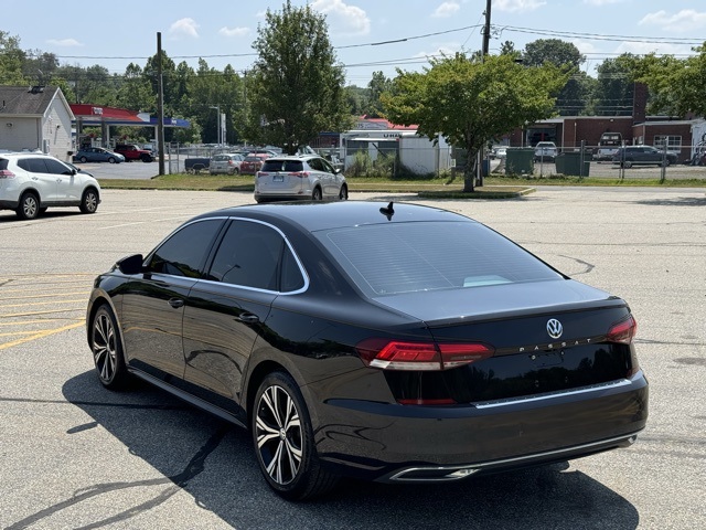 2021 Volkswagen Passat 2.0T SE photo 6