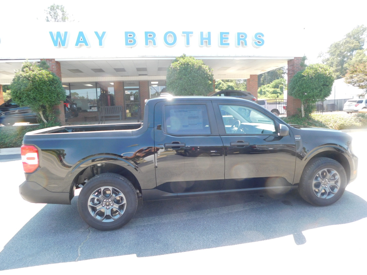 2025 Ford Maverick XLT