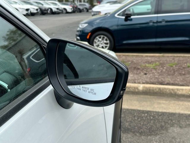 2025 Mazda CX-50 Premium Plus photo 10