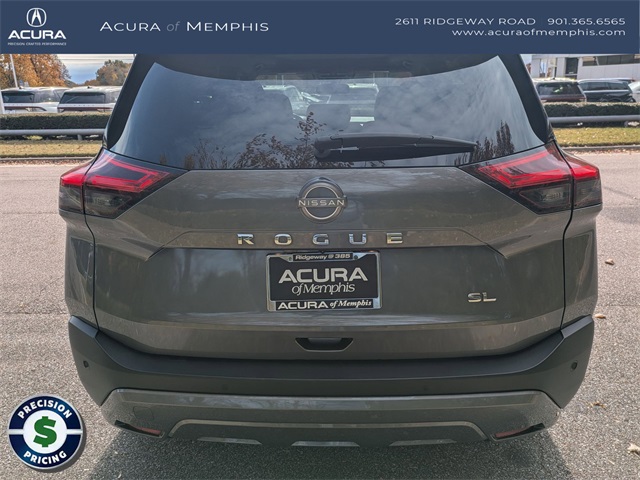 2023 Nissan Rogue SL photo 4