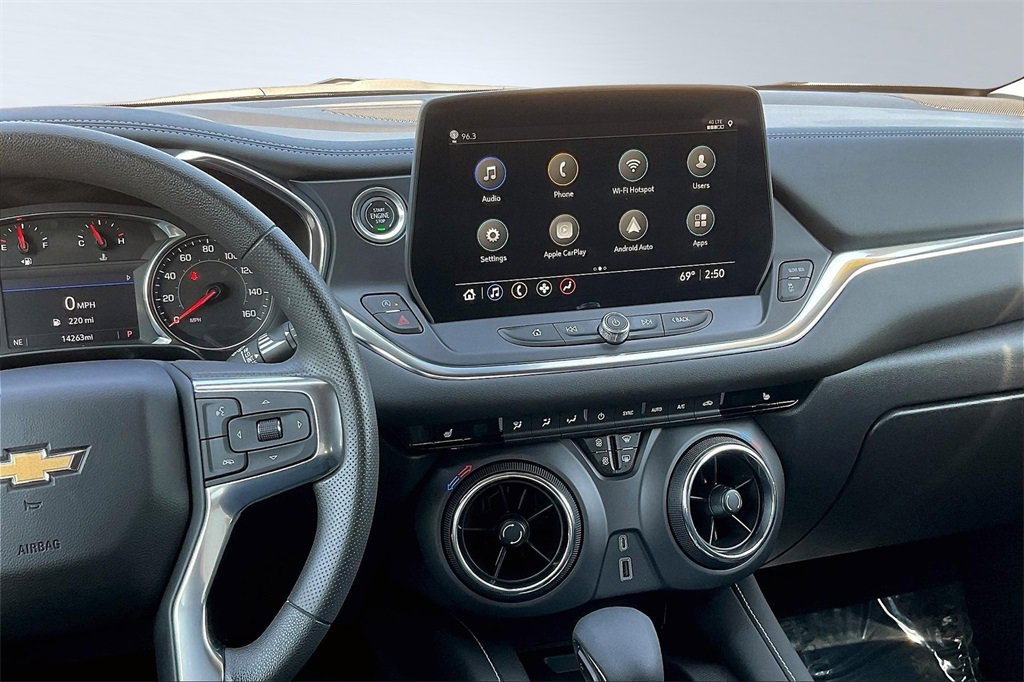 2023 Chevrolet Blazer 2LT photo 6